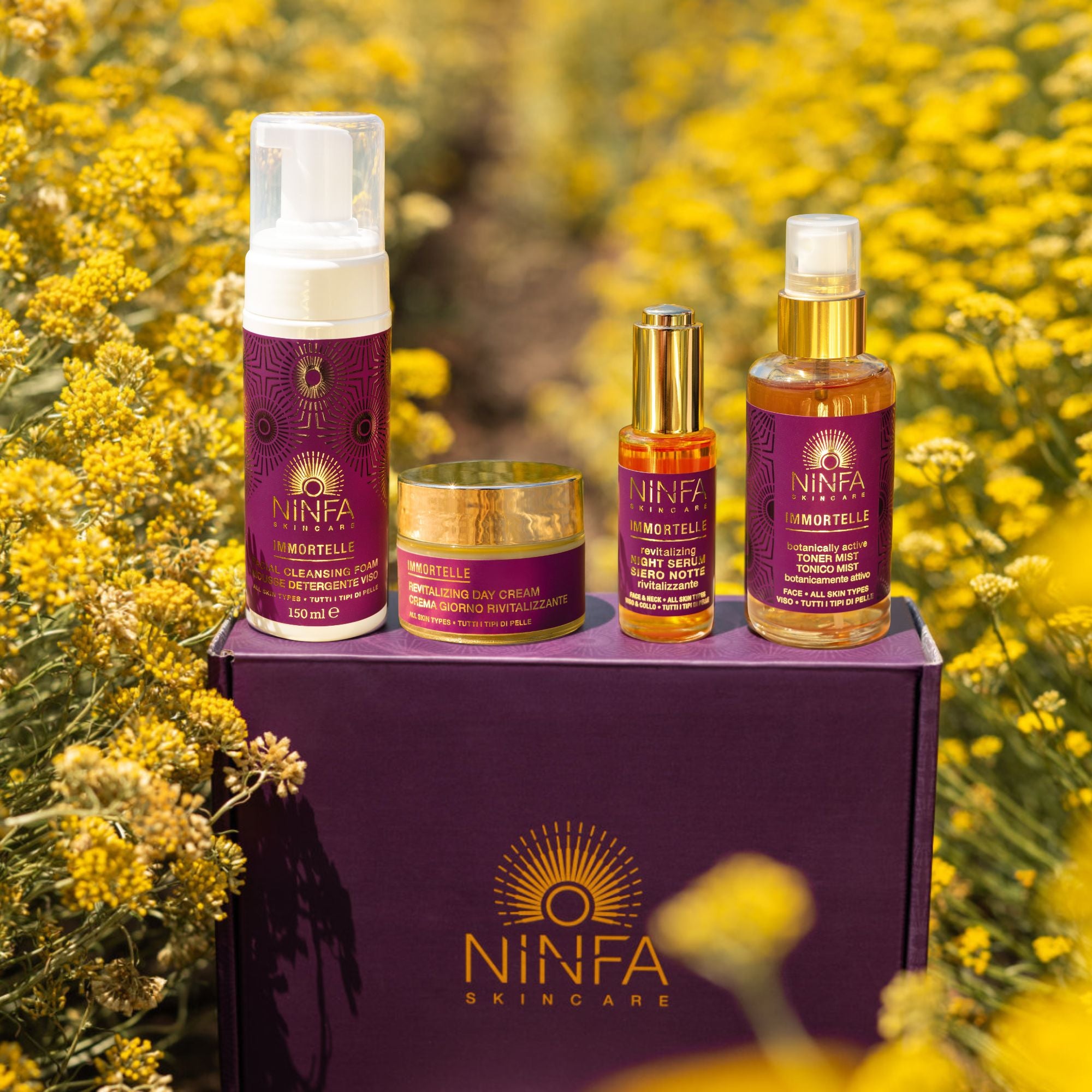 Set skincare anti age all’elicriso Ninfa Skincare nei campi di elicriso italico (helichrysum italicum)